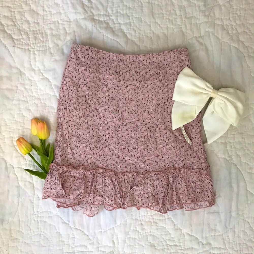 NWOT Dress Forum Pink Floral Skirt 🌷